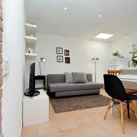 Apartment St Peter Station