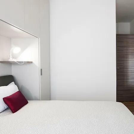 Fonte Laurentina Apartment