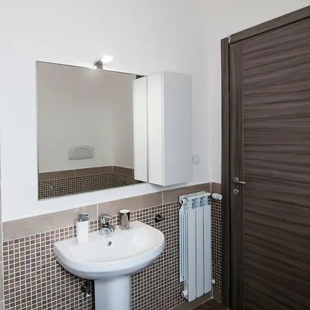 Fonte Laurentina Apartment *