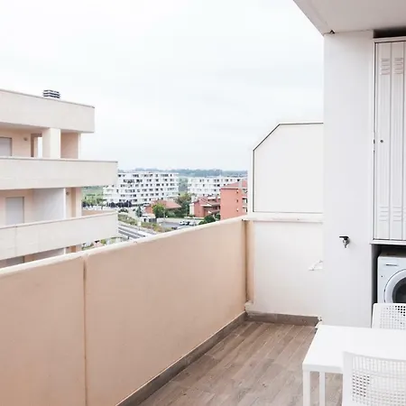 Apartment Fonte Laurentina Rome