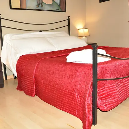 Bed & Breakfast Romerooms 3*