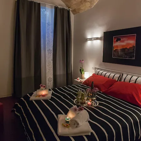 Chroma Italy - Chroma Trastevere Apartment Rome
