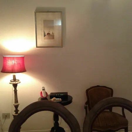 Portico D'ottavia Luxury & Philosophy * רומא