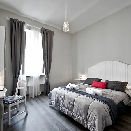 Tinkerbell Bed & Breakfast 2*