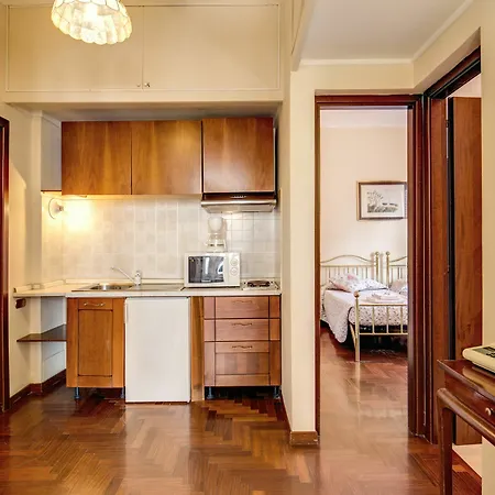 Marignoli Apartment *