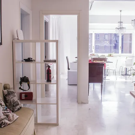 Domus Raffaello Bed and breakfast 3*