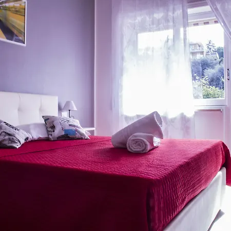 Bed and breakfast Domus Raffaello Roma