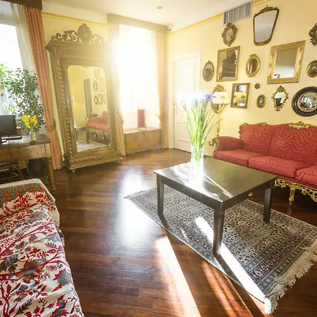 Casa De' Fiori