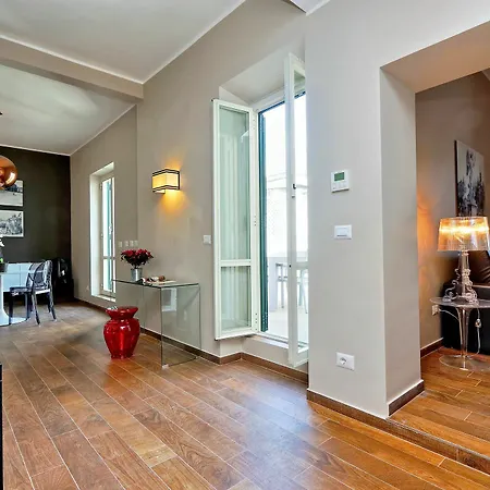 Monti - My Extra Apartment *