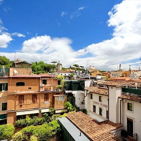 Al Corso 4 3* Rome