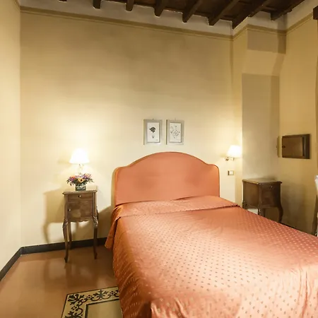 Bed & Breakfast Casa De' Fiori 3*