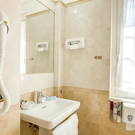 Pantheon Guest house