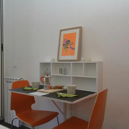 House & The - Vatican Apartment