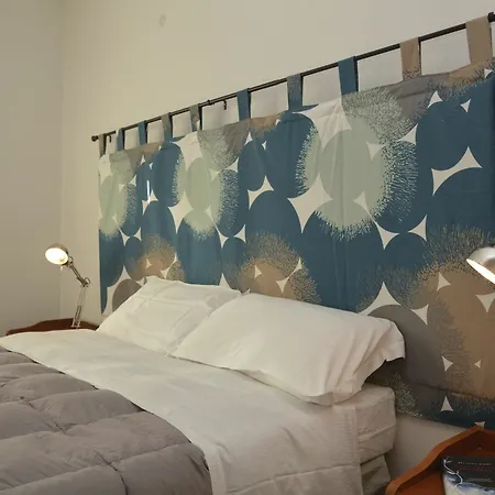House & The - Vatican Apartment