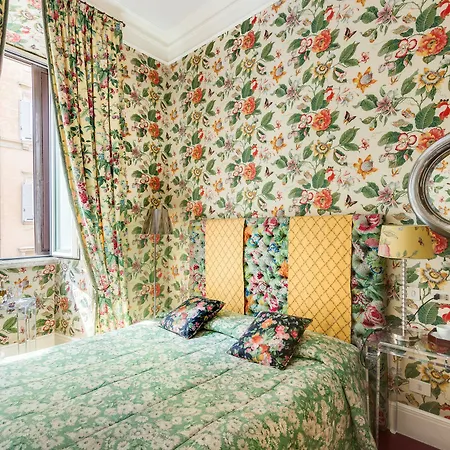 Casa Heberart Sistina 2* Rome