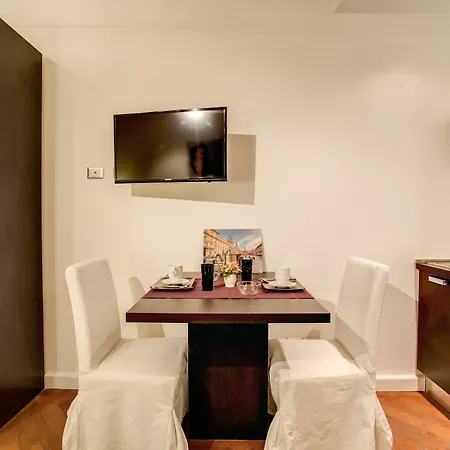Apartment In Historic
