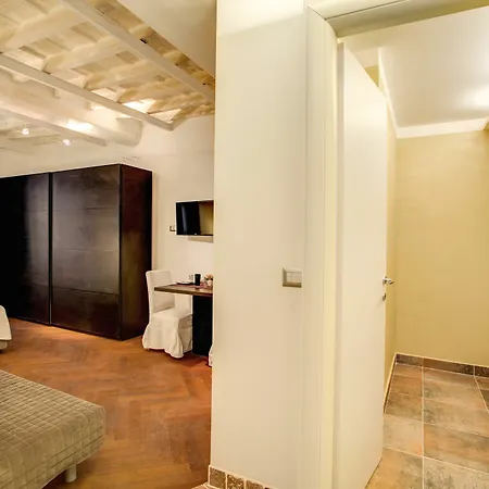 In Historic Apartment Rome