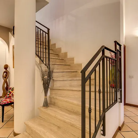 Apartment In Historic *
