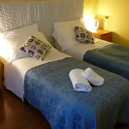 Hotel Arena 3*