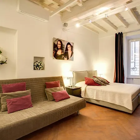Apartment In Historic *