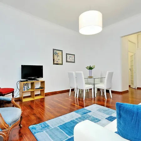 Appartamento Romeasyoulike-monti Experience 295