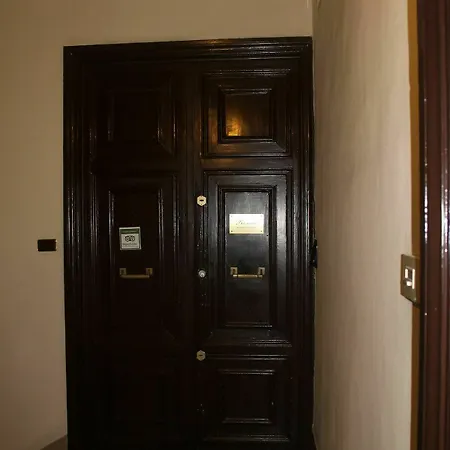 Rovati Bed & Breakfast Rome