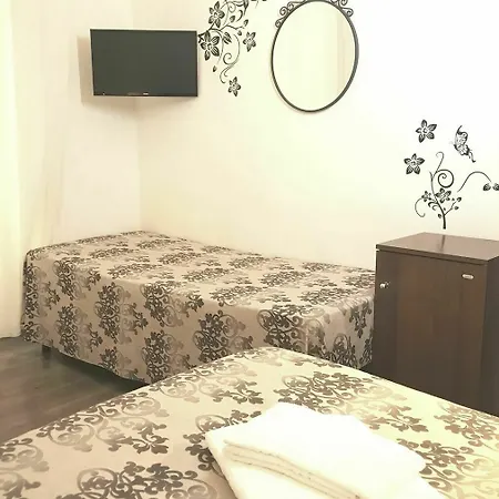 Marcelina Vaticans Rooms 2*