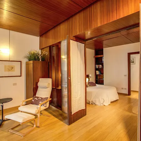 Apartment In Historic *