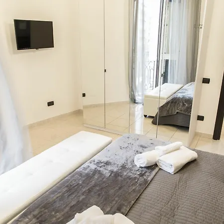 Nazionale 221 Luxury Apartmán