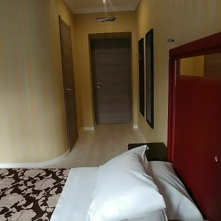 Easy Guest house 3*