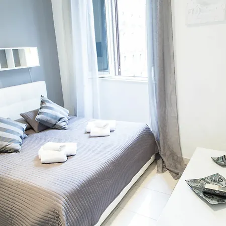 Nazionale 221 Luxury Rome