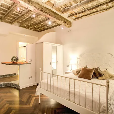 Apartment In Historic
