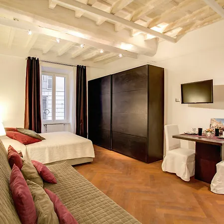 Apartment In Historic *