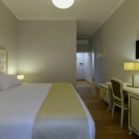 Gravina Frattina Bed & Breakfast 3*