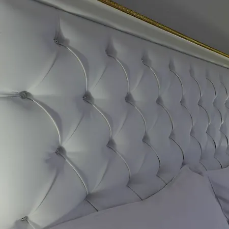 Gravina Frattina Bed & Breakfast Rome