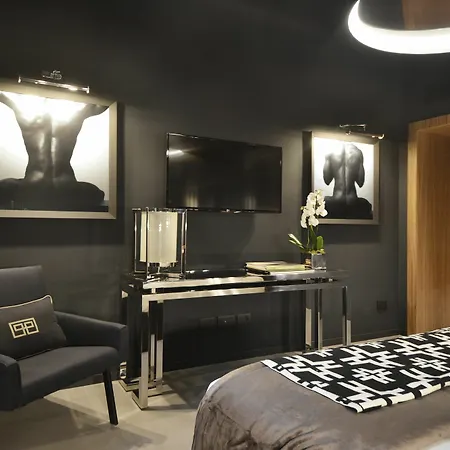 Parioli Place Oda ve Kahvaltı