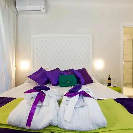 Guest house Domus Spagna Frattina 3*