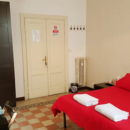 Hosting Flats Rome