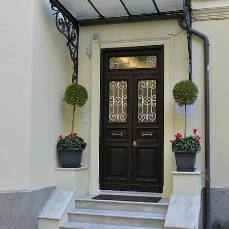 Little Rose Guest house