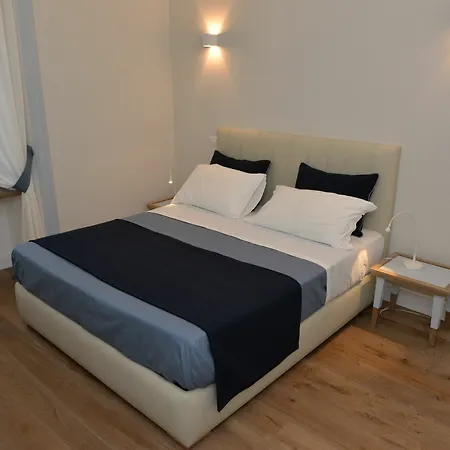 Guest house Little Rose 2*