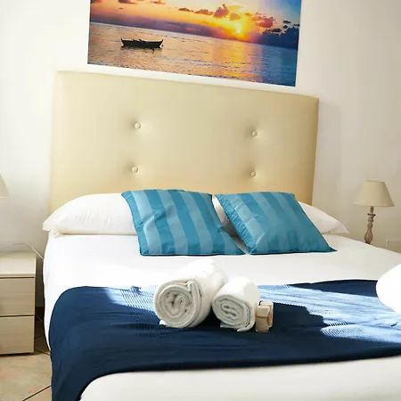 Apartment Dreams *