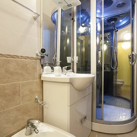 Cicero Center Guest house 3*