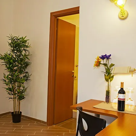 Miclad Colosseum Guest House 3*