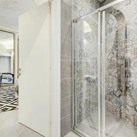 Guest house Maison Degli Artisti Rome