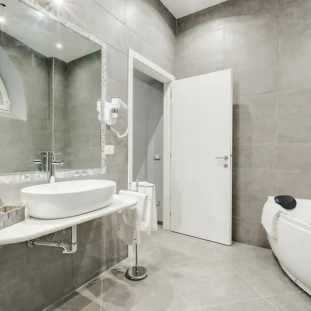 Maison Degli Artisti Guest house 2*