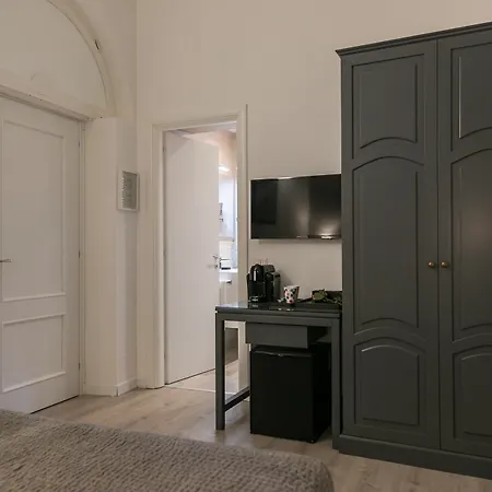 Residenza Augustea 2* Rome