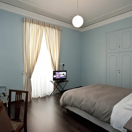 Hotel Santi Quattro Al Colosseo Rome