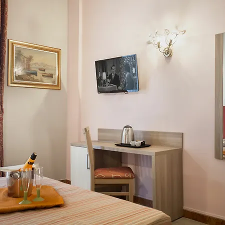 Domus Napoleone Гостевой дом
