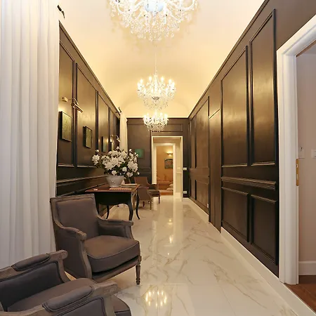 Spagna Art & - Ca Domus Collection Guest house