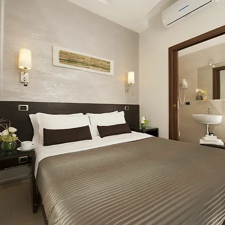 Daphne Trevi Apartment *